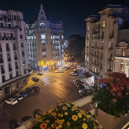 Heritage No 4 Stylish With Iconic Views In The Heart Of The * Бухарест