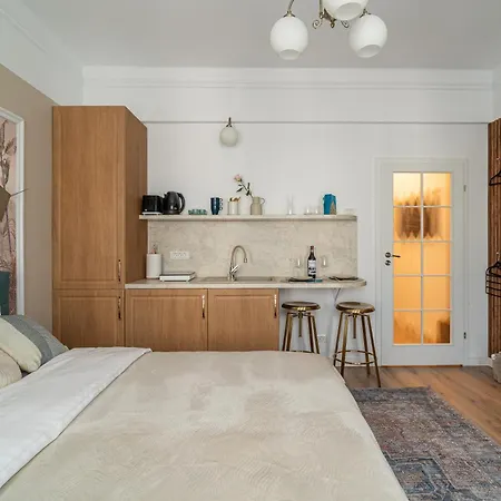 Heritage No 4 Stylish With Iconic Views In The Heart Of The Apartment Bucharest
